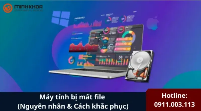 Hình ảnh người dùng hoảng loạn nhìn màn hình máy tính trống sau khi xóa file vĩnh viễn trong thùng rác